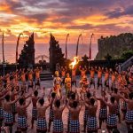 Tari Kecak Uluwatu: Mantra Magis di Bawah Matahari Terbenam