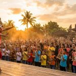 Pertunjukan Sore: Tari Topeng hingga Orkestra Angklung Massal
